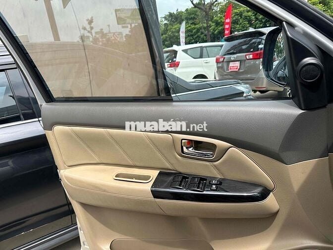 Toyota Fortuner 2014 2.7V Xăng 7c tự động BH 1 năm