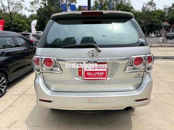 Toyota Fortuner 2014 2.7V Xăng 7c tự động BH 1 năm