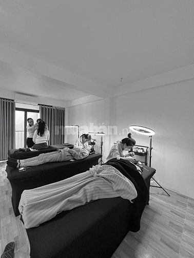 Cho thuê nhà mặt ngõ 327 Vũ Tông Phan: 45m2, 6 tầng, 18tr
