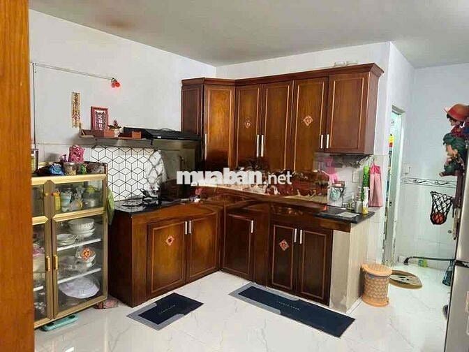 cho thuê nhà hẻm xe hơi 569 lê trọng tấn