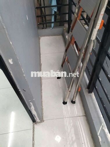 Cho thuê nhà nguyên căn hẻm đường số Tân Kiểng có máy lạnh tủ lạnh