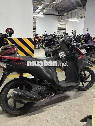 Honda vision 2019 smartkey đang đi