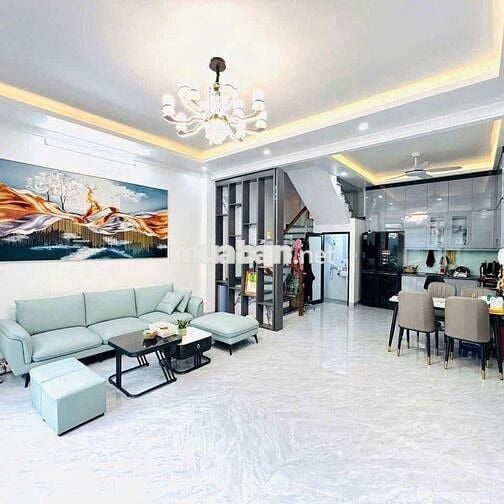 Phú Diễn 35m - 5 tầng 3 ngủ - Nở Hậu - sát phố - nhú 6 tỷ ở ngay