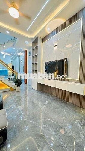 BÁN NHÀ MỚI KENG FULL NỘI THẤT xã BÀ ĐIỂM  GẦN NGA BA TRẦN VĂN MƯỜI