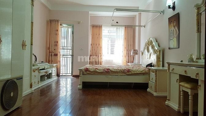 NGUYỄN ĐÌNH CHIỂU- NHÀ HIẾM- NGÕ THÔNG- Ở NGAY.