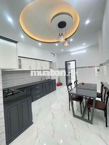 Nhà trệt lầu mới 3pn 3máy lạnh 3wc Mới 100%