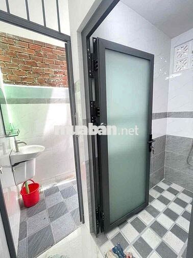 Nhà trệt lầu mới 3pn 3máy lạnh 3wc Mới 100%