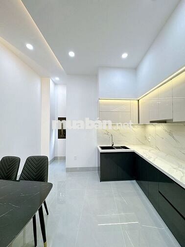 NẮM CHÍNH CHỦ BÁN NHÀ 2 TẦNG FULL NỘI THẤT HẺM 6 NGUYỄN TRÃI