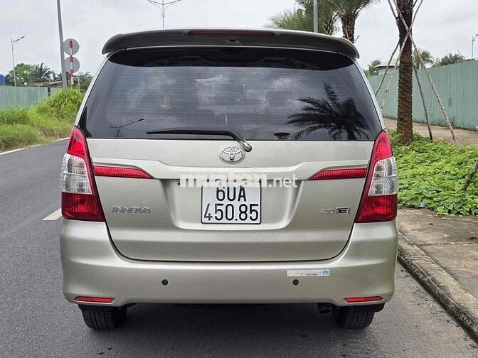 Toyota Innova 2015 E - 63125 km