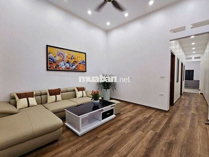 Bán nhà C4 Chi Đông, Mê Linh. Mặt chợ, kinh doanh đẹp. Vị trí trung