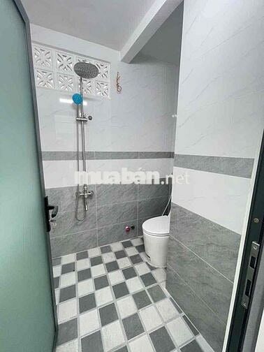 Nhà trệt lầu mới 3pn 3máy lạnh 3wc Mới 100%