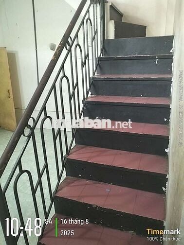 Cho thuê nhà nguyên căn hiện trạng cũ như hình,dt 4×16 gác suốt 1pn2wc
