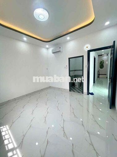 Nhà trệt lầu mới 3pn 3máy lạnh 3wc Mới 100%