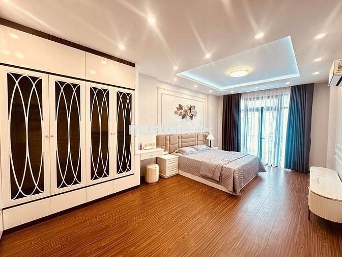 KĐT Văn Khê - Nhà mới 7 tầng thang máy - Full nội thất, công năng