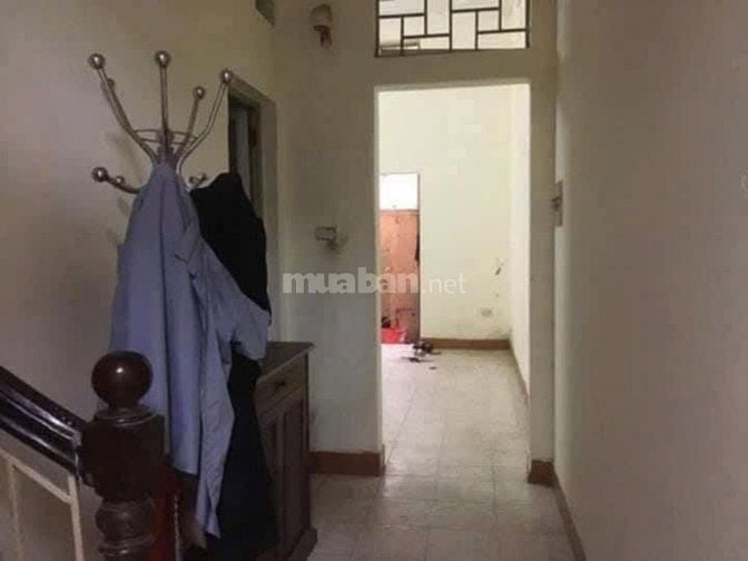 Cho hộ gia đình thuê để sinh sống làm việc