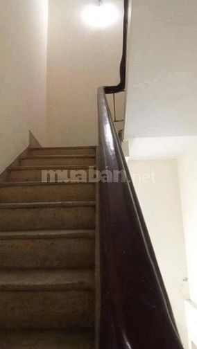 Cho hộ gia đình thuê để sinh sống làm việc