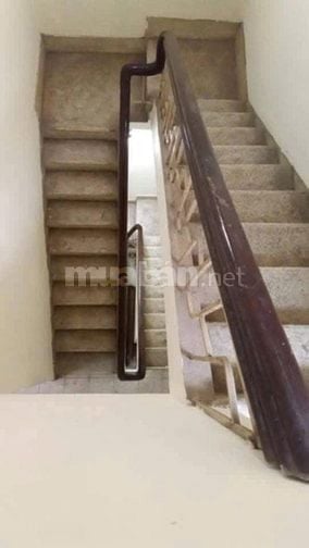 Cho hộ gia đình thuê để sinh sống làm việc