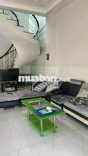 NHÀ LẦU GÓC 2 MT khu NGỌC VÂN thoáng mát