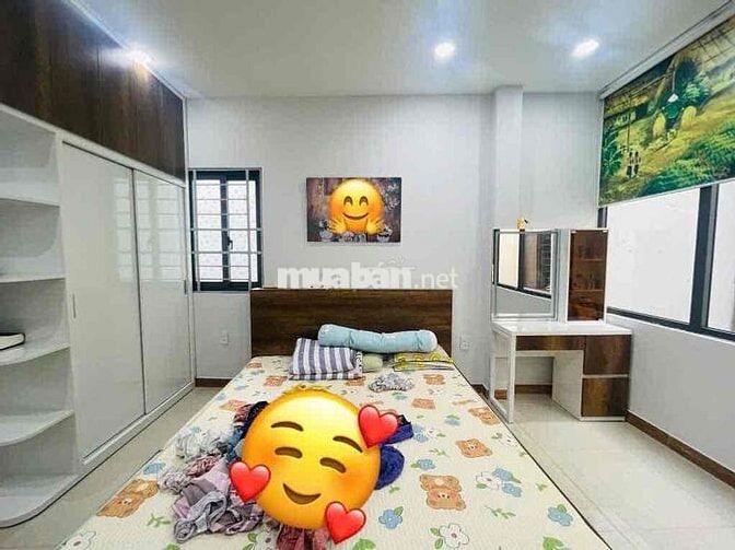BÁN NHÀ MẶT TIỀN NGUYỄN TRỌNG TUYỂN - TRUNG TÂM PHÚ NHUẬN