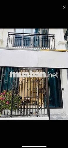 GIÁ 6.7 tỷ NHÀ PHỐ MIÊU NHA – NAM TỪ LIÊM – MỚI XÂY, CÓ THANG MÁY