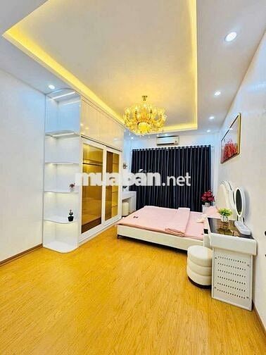 NHÀ ĐẸP 4 TẦNG SÁT PHỐ, MỖ LAO HÀ ĐÔNG, FULL NỘI THẤT, VÔ VÀN TIỆN ÍCH
