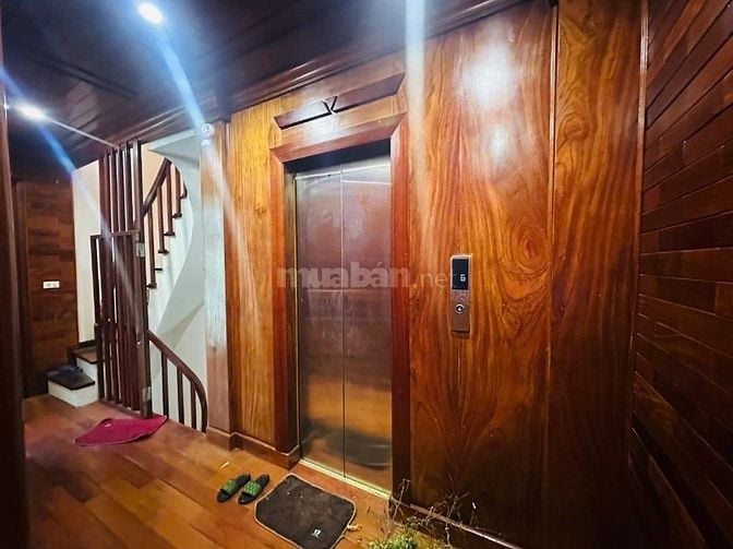Bán tòa nhà mặt phố Giáp Nhất, Thanh Xuân, Dt 75m2, 9t, mt 5.5m.
