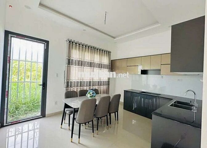 NHÀ PHỐ ĐẸP – KHU ĐÔ THỊ MINH LINH - VĨNH LONG