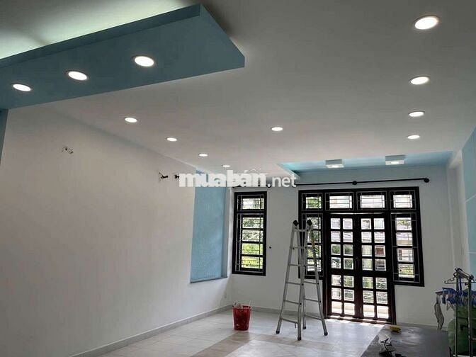 Cần cho thuê nhà P TTN .Q12 .DT 5x20 .1 trêt 3 lầu 5PN .4WS .  xe tải