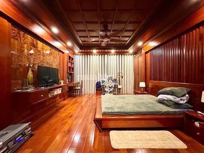 Bán tòa nhà mặt phố Giáp Nhất, Thanh Xuân, Dt 75m2, 9t, mt 5.5m.