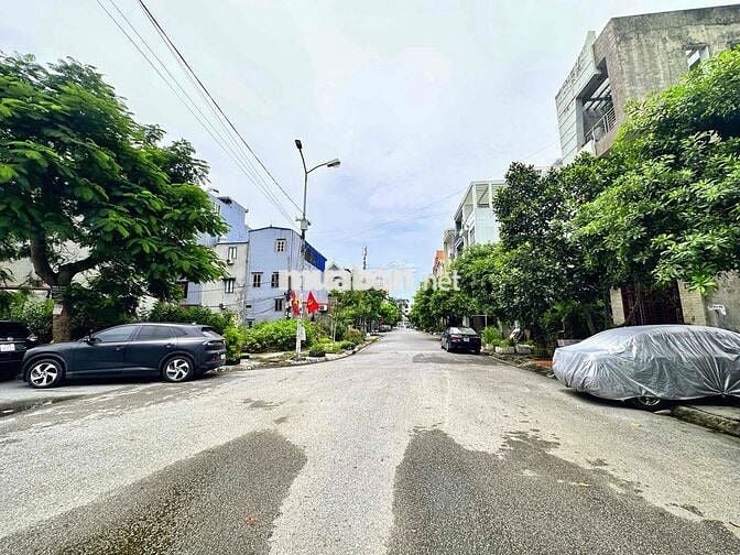 Bán đất 51m Lô góc đường 30m Lô 9 hướng Tây tứ trạch