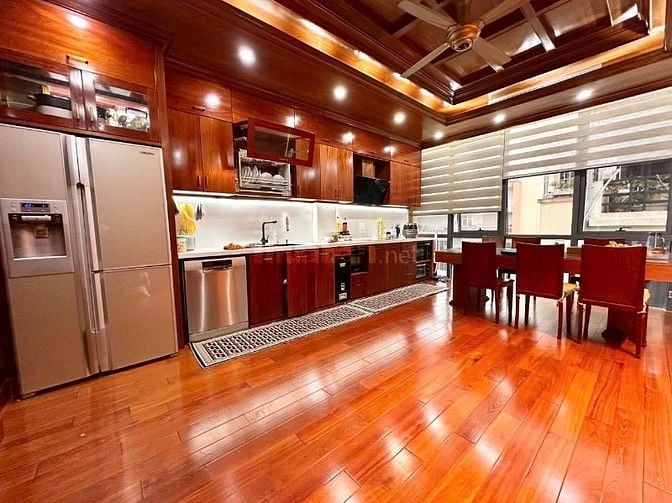 Bán tòa nhà mặt phố Giáp Nhất, Thanh Xuân, Dt 75m2, 9t, mt 5.5m.