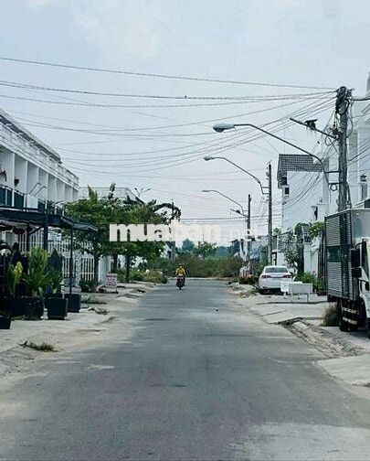 NHÀ PHỐ ĐẸP – KHU ĐÔ THỊ MINH LINH - VĨNH LONG