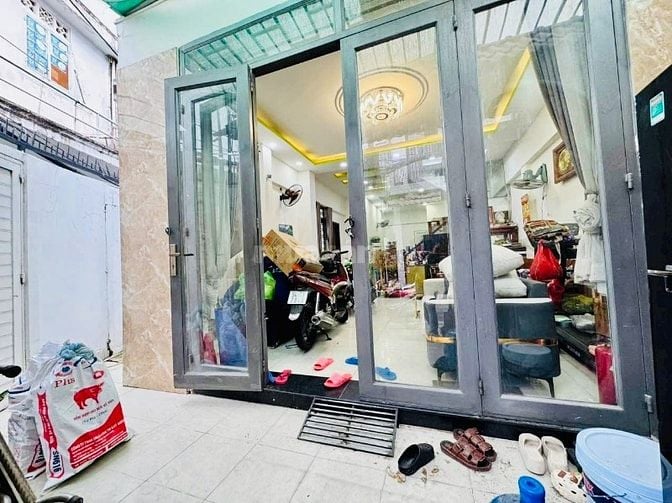 Bán nhà rẻ đẹp 275/138 Quang Trung p10 Gò Vấp (gần ngã 5, UBND QUẬN)