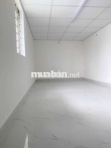 Cho thuê nhà mới. Gần đường 2 p.trường thọ. Chỉ 7tr có máy lạnh