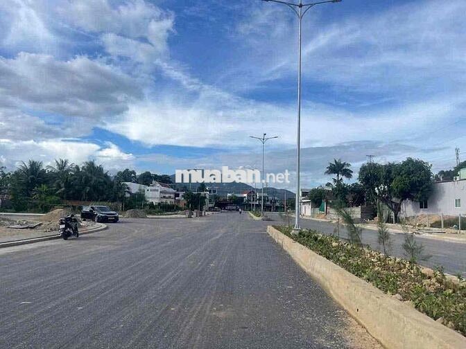 Lô đất giá tốt khu dân cư Lộc Phát 2 .Phường Tây Nha Trang .Giá 1ty600