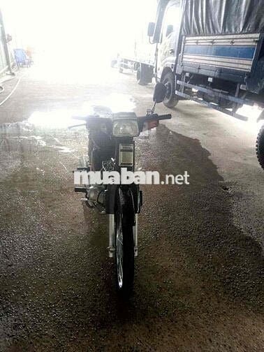 Honda Dream đời 2000 giá rẻ