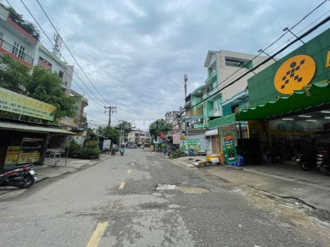 Nhà Cấp 4 MTKD Trần Thanh Mại dt 4x18m sát chợ giá 5.8 tỷ