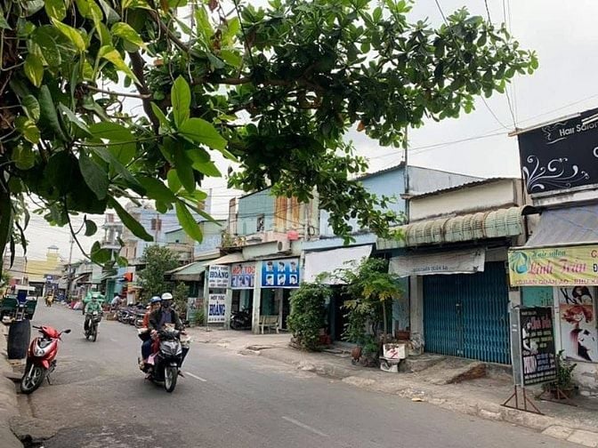 Nhà Cấp 4 MTKD Trần Thanh Mại dt 4x18m sát chợ giá 5.8 tỷ