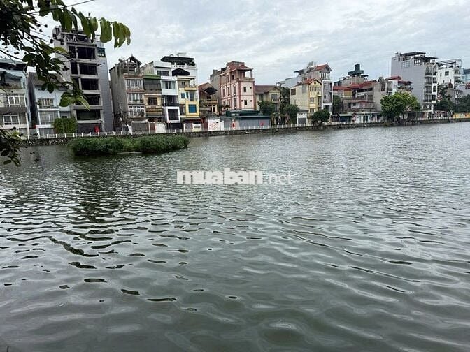 CẦN BÁN NHÀ BỒ ĐỀ LONG BIÊN HÀ NỘI.
