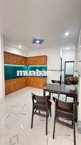 bán nhà gần chợ xuân thới thượng-3 phòng ngủ-giá chỉ hơn 2 tỷ