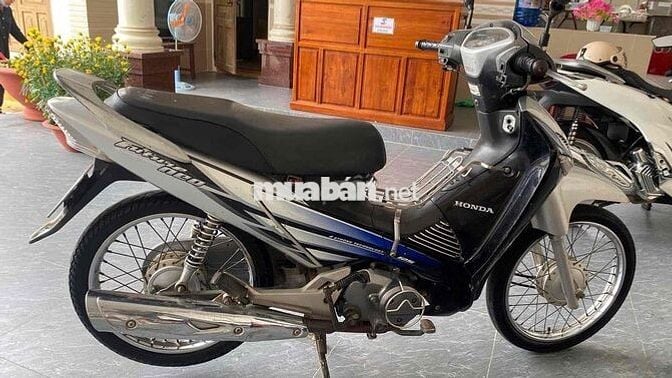 Cần bán xe future 125