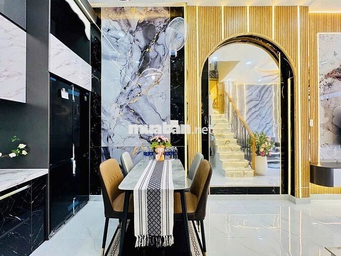 3 TẦNG 4 phòng ngủ - 5 Tỉ - DTSD 120M2 hẻm xe hơi - Phạm Văn Chiêu