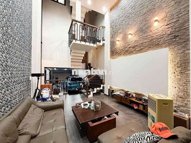 BÀ TƯ BÁN NHÀ NẰM NGAY TRÊN ĐƯỜNG ĐỔ QUANG ĐẨU, Q1- 6.98TỶ/5,1M X 12M.