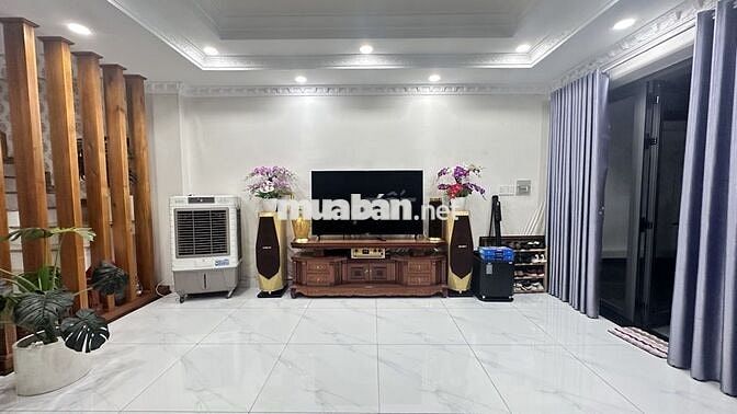 BÁN NHÀ MẶT TIỀN HIỆP THÀNH Q12 – SÁT VÁCH GÒ VẤP TẶNG FULL NỘI THẤT