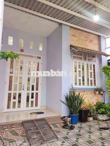 Chủ bán gấp nhà cấp 4,Gần Bùi Thanh Khiết, Tân Túc, Bình Chánh, TP HCM