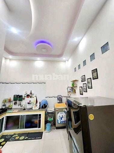 Chủ bán gấp nhà cấp 4,Gần Bùi Thanh Khiết, Tân Túc, Bình Chánh, TP HCM