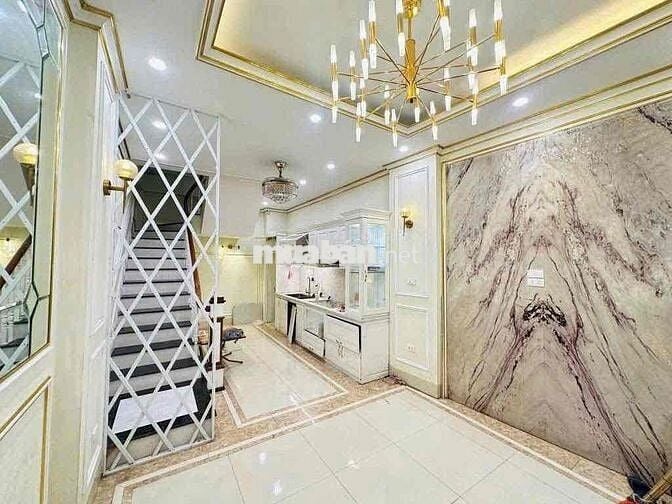 CỰC GẤP! Vip Mỹ Đình, giá sốc, nhà mới, gần phố, ở sướng, tiện ích