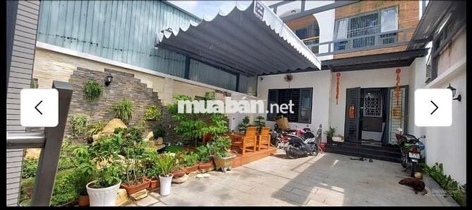 Bán nhà mặt tiền 140m2 - 3 phòng ngủ - Trục đường chính kdc Vĩnh Phú 2