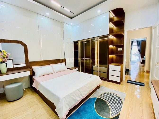 GIẢM GIÁ CĂN NHÀ DT 4M X 16,6M ĐƯỜNG HẺM Ô TÔ XE TẢI, GẦN EMART 2