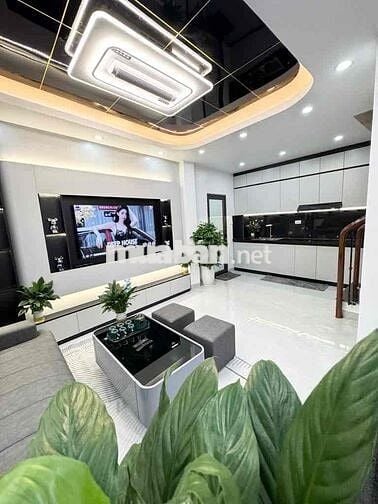 Khâm Thiên Đống Đa lô góc 3 mặt thoáng, ngõ nông xe ba gác, nhà mới